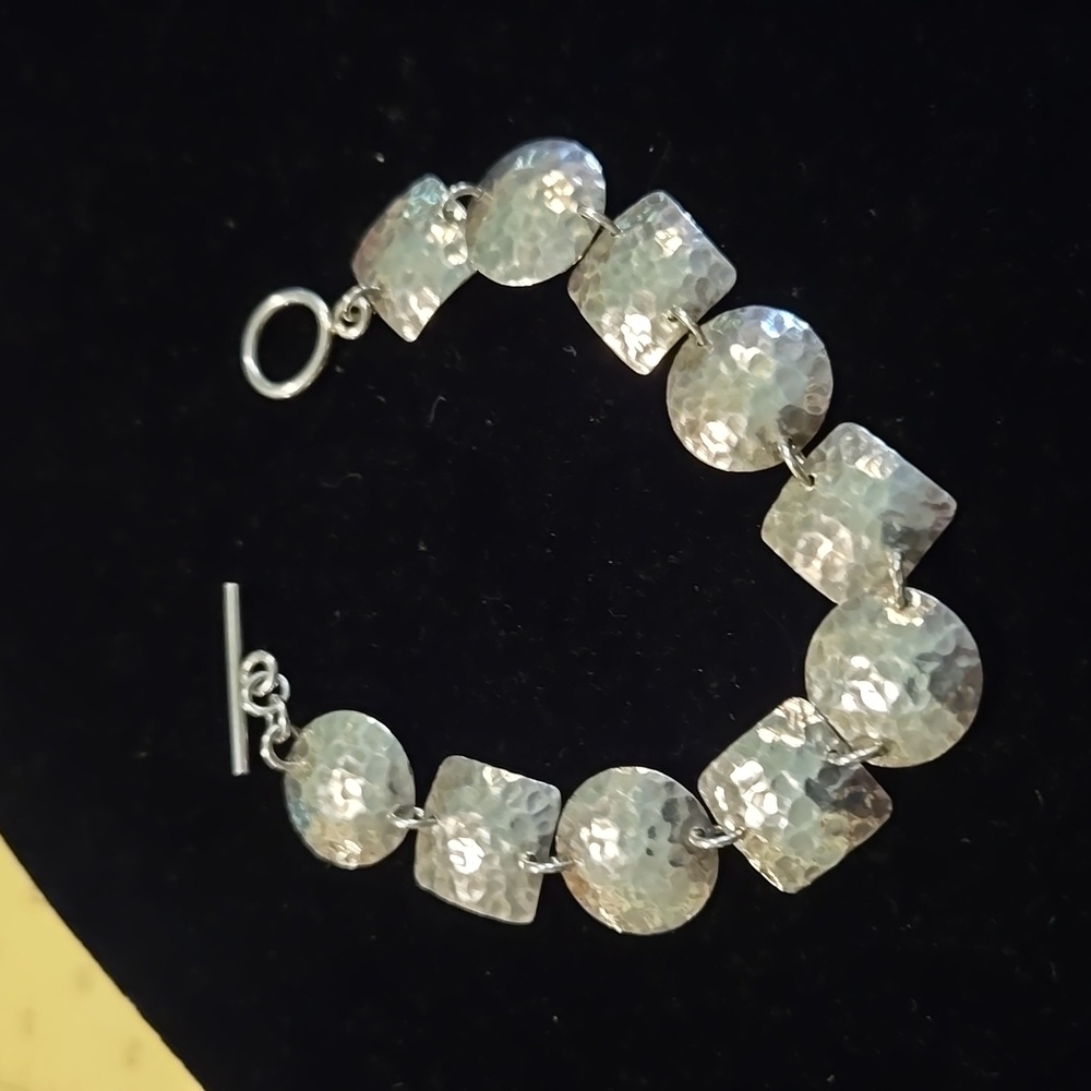 Hammered Silver-Link Bracelet - Silver